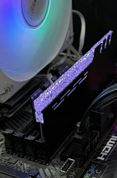 Модуль памяти DDR4 16GB 3200Mhz KingRoo Ultra Diamond RGB