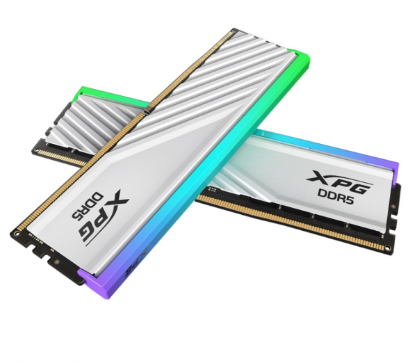 Модуль памяти DDR5 32GB (2x16Gb) 6000MHz ADATA AX5U6000C3016G-DTLABRWH RGB White