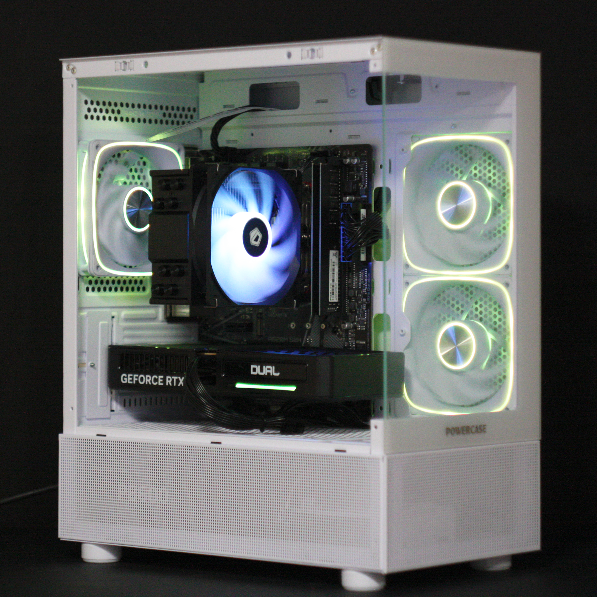 Ryzen 7 8700F / RTX 5060 8GB